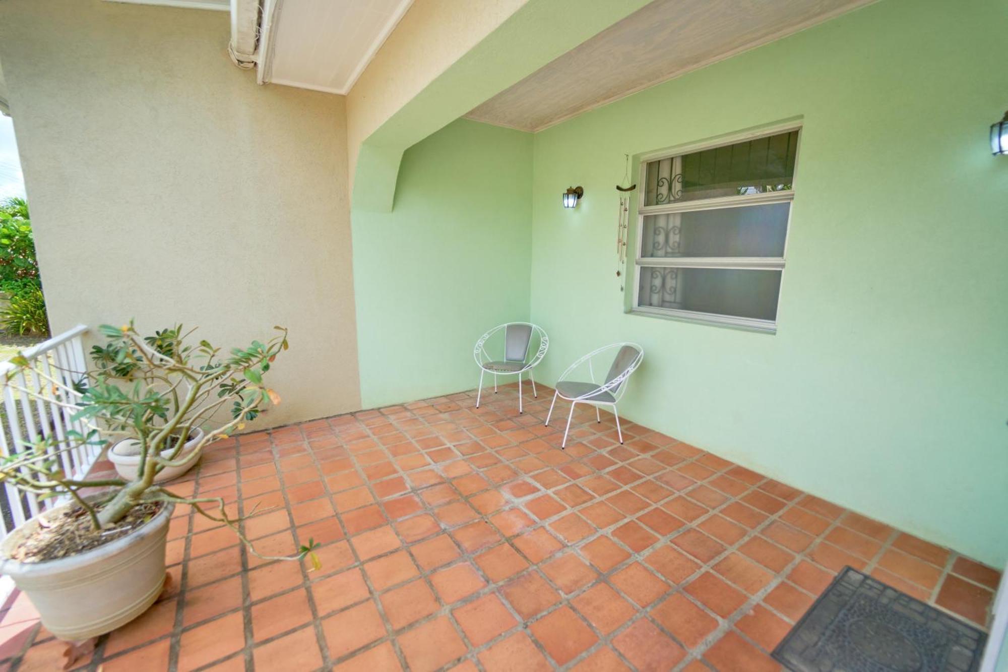 Spacious 3-Bedroom Home - Regency Park Bridgetown Esterno foto